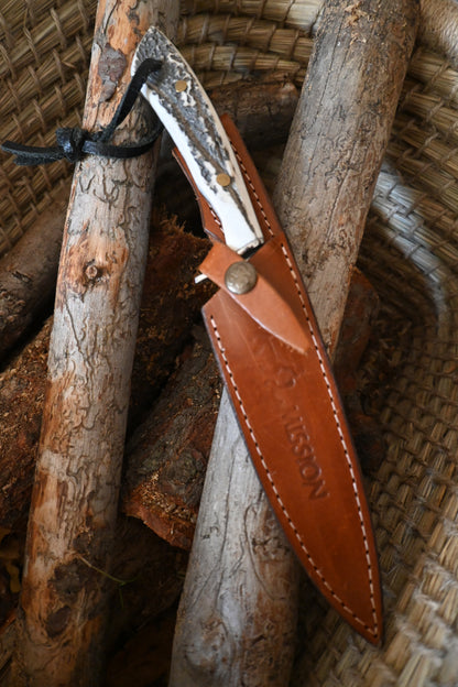 Cuchillo gaucho artesanal de Arte Gaucho con mango de madera de mango y funda de cuero hecha a mano